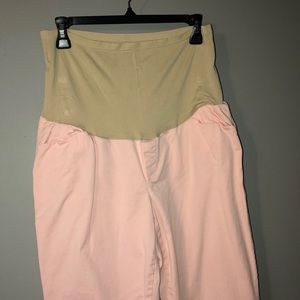 GAP Maternity Full Panel ‘Best Girlfriend’ Chino